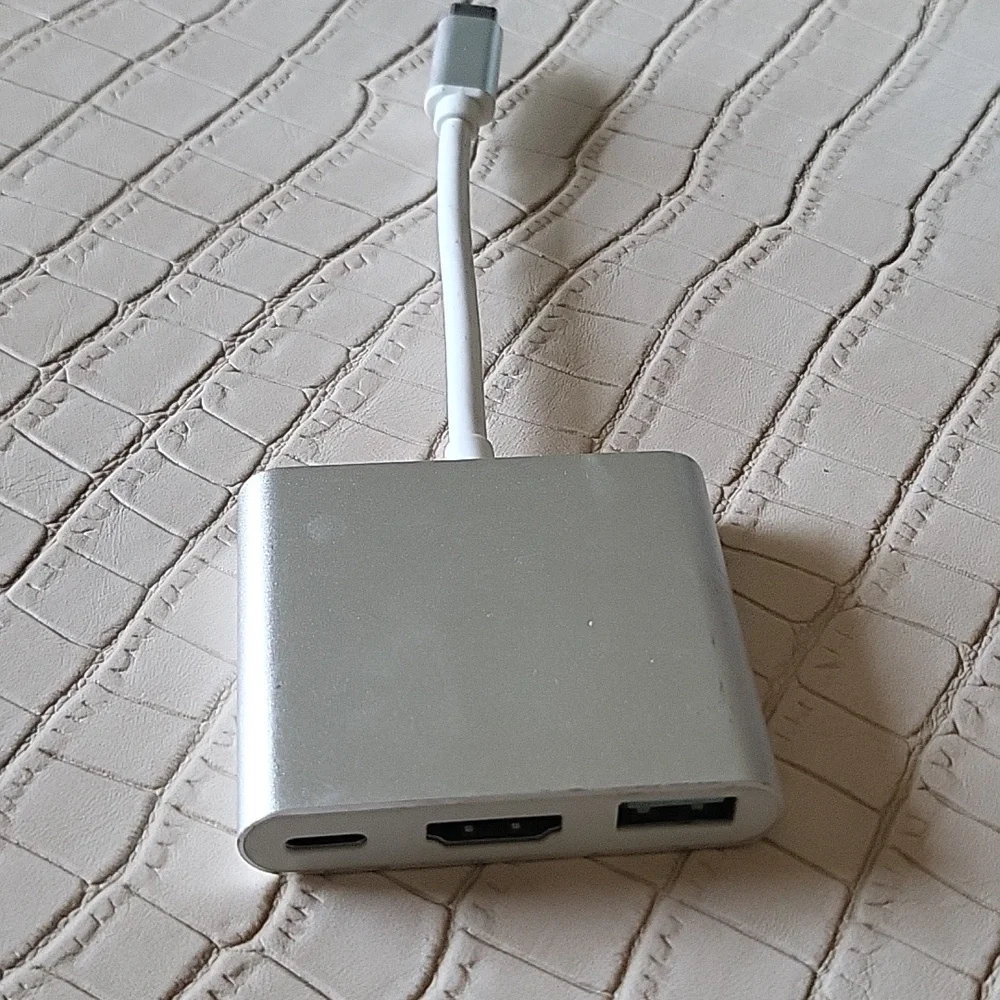 Apple adapter toggle